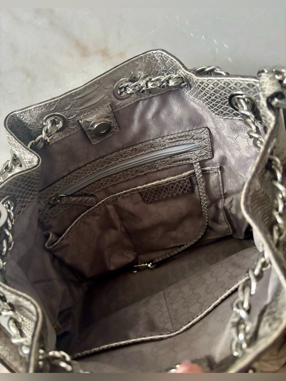 Michael Kors Metallic Silver Python Embossed Bucket Bag - Picture 4 of 6